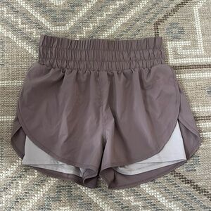 Vitality Vista Shorts - Stone - Small